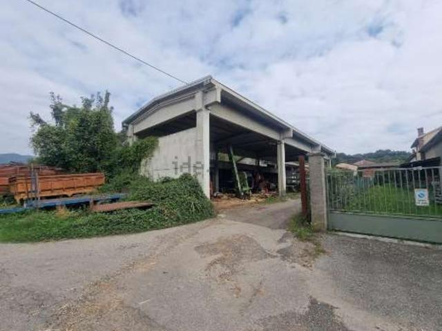 Capannone in vendita a Garodino, Grignasco