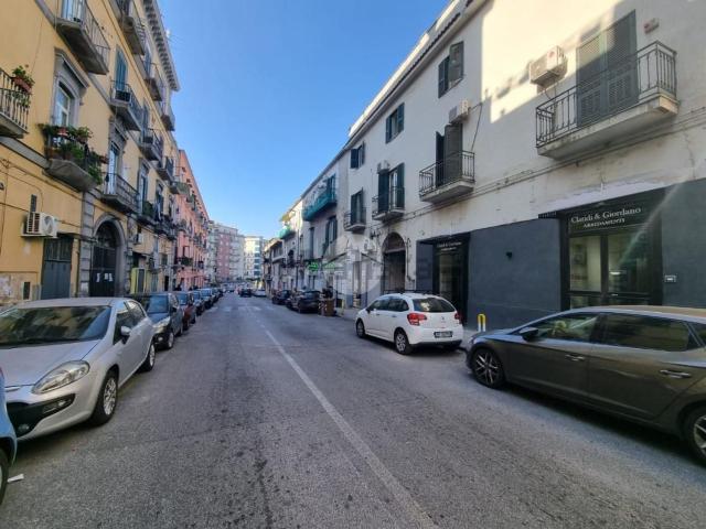Capannone in vendita a Municipalità 5, Campania