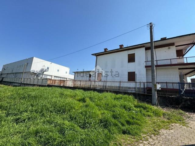 Capannone in vendita a Piemonte, Cuneo