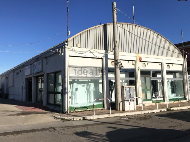 Capannone in vendita a Puglia, Brindisi