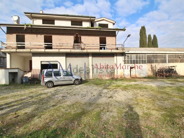 Capannone in vendita a Aso, Ortezzano