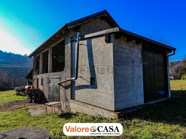 Capannone in vendita a Casà, Montoggio