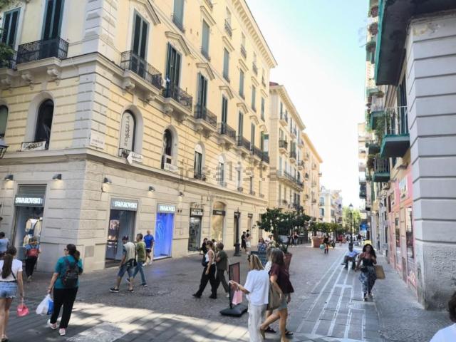 Capannone in vendita a Municipalità 5, Campania