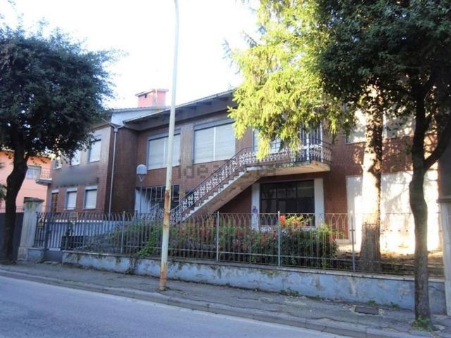 Capannone in vendita a Marche, Macerata