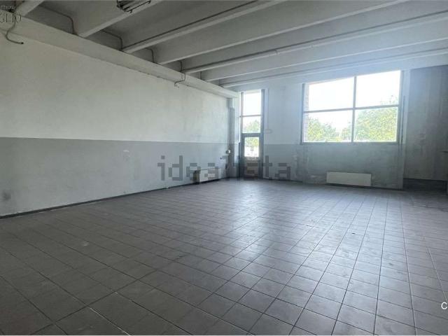 Capannone in vendita a Unione dei comuni del Distretto Ceramico, Fiorano Modenese