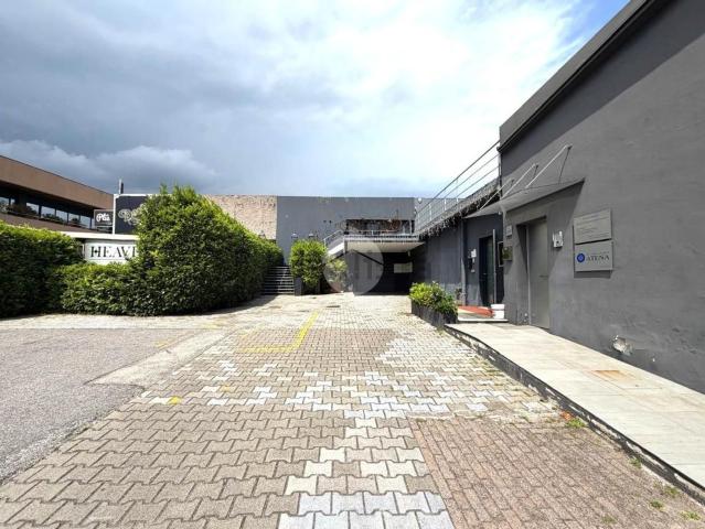 Capannone in vendita a Lonato, Lombardia