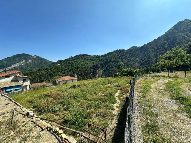 Capannone in vendita a Ventimiglia, Liguria