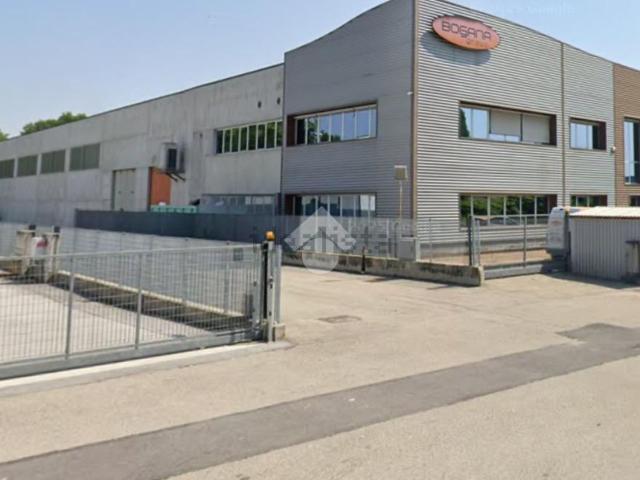 Capannone in vendita a Piemonte, Cuneo