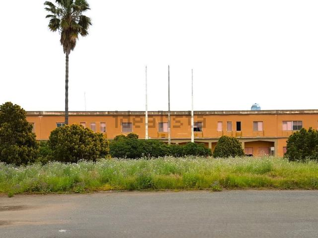 Capannone in vendita a San Giorgio-Librino-San Giuseppe la Rena-Zia Lisa-Villaggio Sant'Agata, Catania