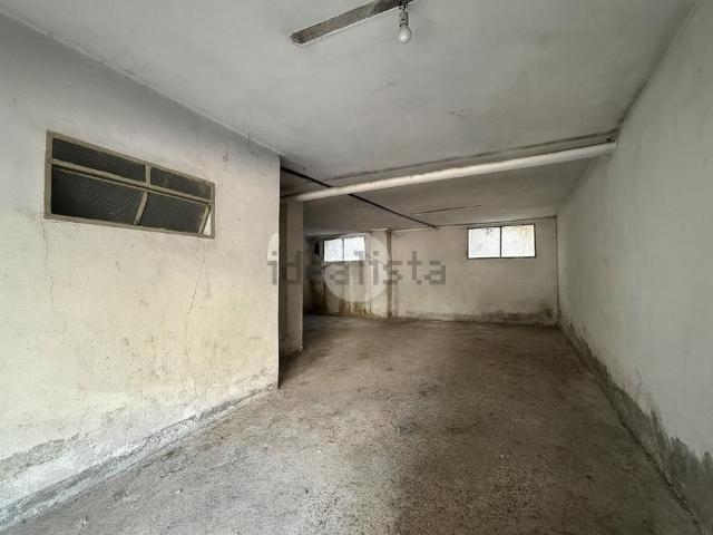 Capannone in vendita a Seriate, Bergamo