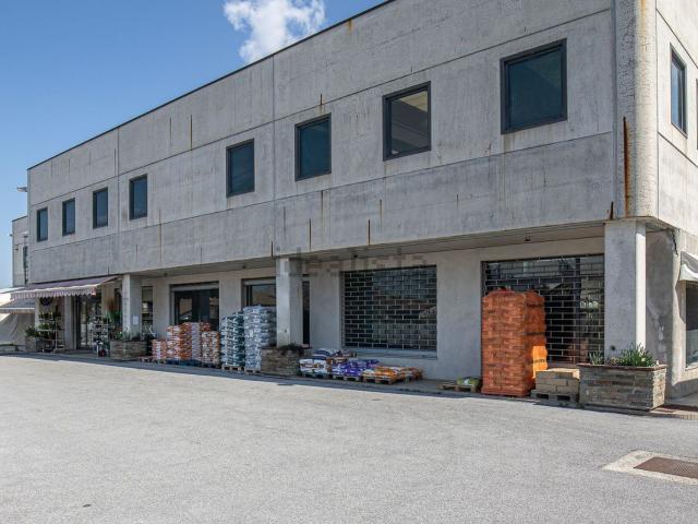 Capannone in vendita a Piemonte, Cuneo