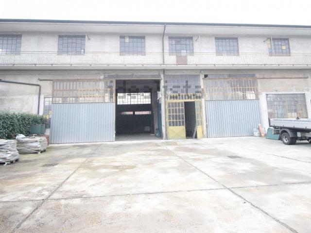 Capannone in vendita a Porta Milano, Casale Monferrato
