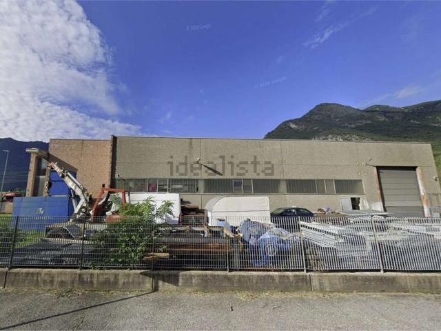 Capannone in vendita a Bannio Anzino, Piemonte