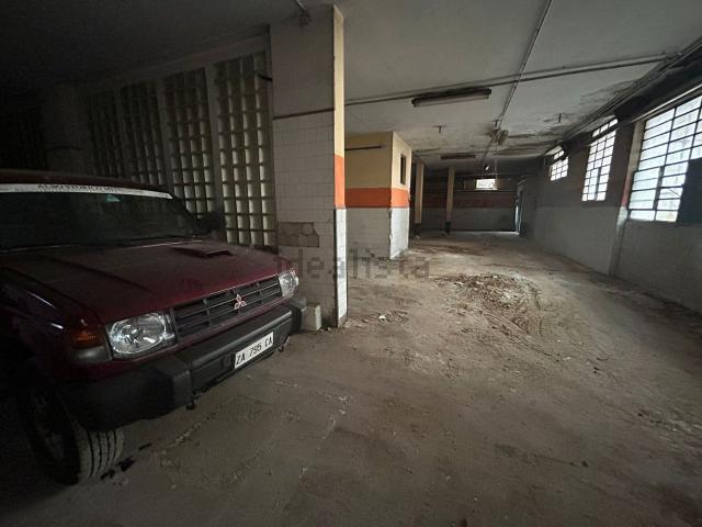 Capannone in vendita a Prato, Soccorso