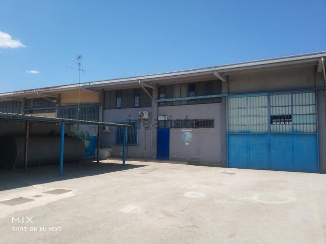 Capannone in vendita a Bari