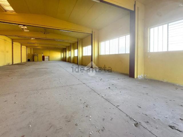 Capannone in vendita a Verolanuova, Lombardia