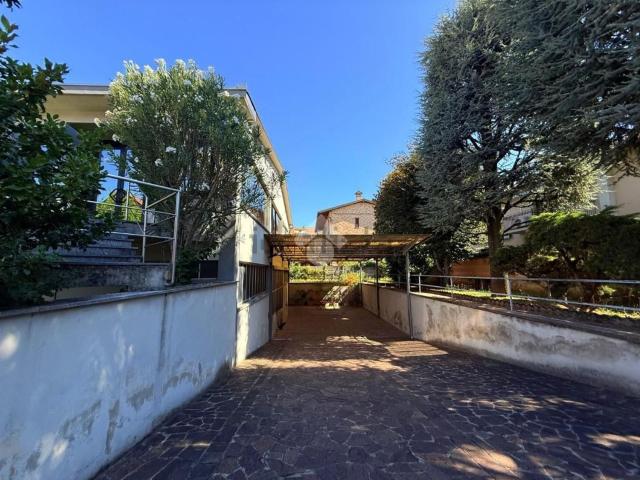 Capannone in vendita a San Rocco, Seregno