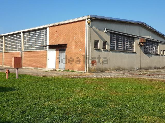 Capannone in vendita a Piemonte, Novara