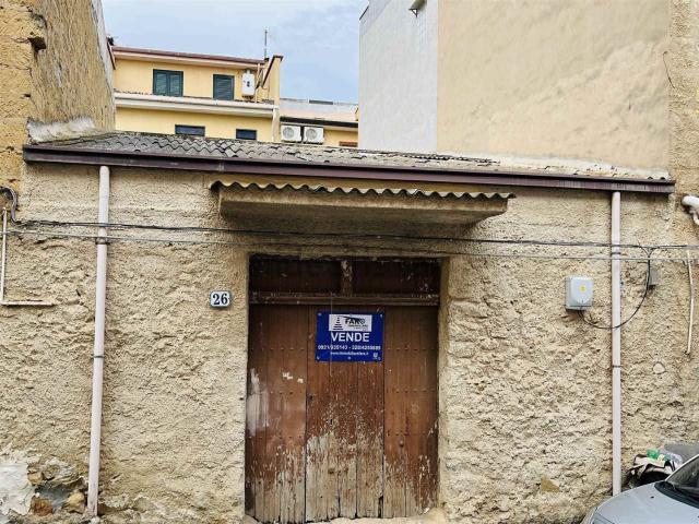 Capannone in vendita a Campofelice Di Roccella, Sicilia