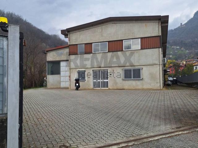 Capannone in vendita a Gravedona ed Uniti, Gravedona