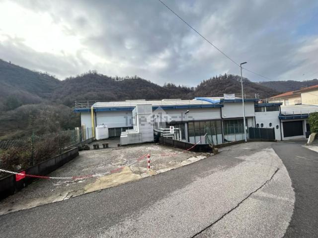 Capannone in vendita a Comunità montana della valle Trompia, Lumezzane