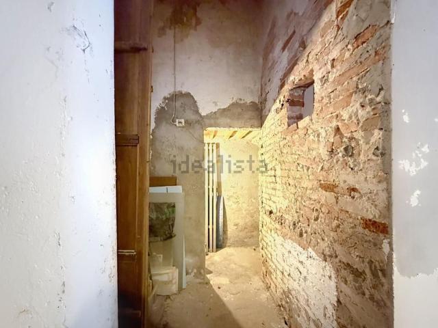 Capannone in vendita a Torretta, Livorno