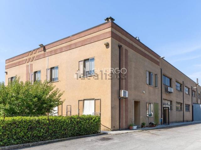Capannone in vendita a San Biagio, Osimo