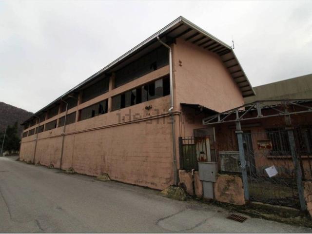 Capannone in vendita a Piemonte, Verbano-cusio-ossola