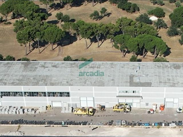 Capannone in vendita a Puglia, Bari