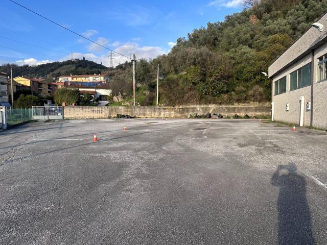 Capannone in vendita a Codupino, Marina Di Massa