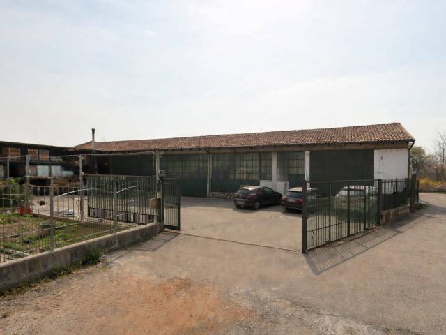 Capannone in vendita a Tagliaferro, Piemonte