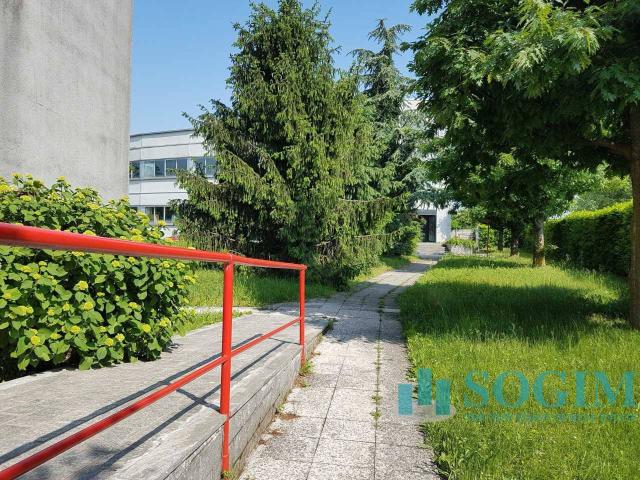 Capannone in affitto a Settala, Lombardia