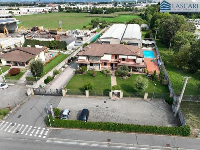 Capannone in vendita a Osio Sotto, Lombardia