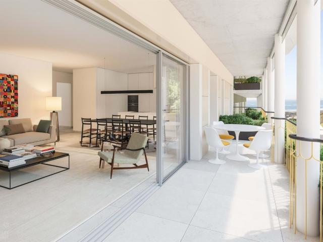 Apartamento venda em Capuchos, Almada