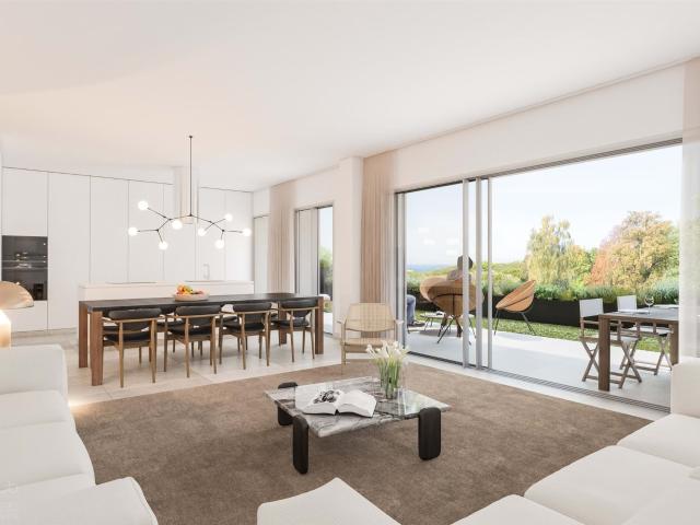Apartamento venda em Capuchos, Almada