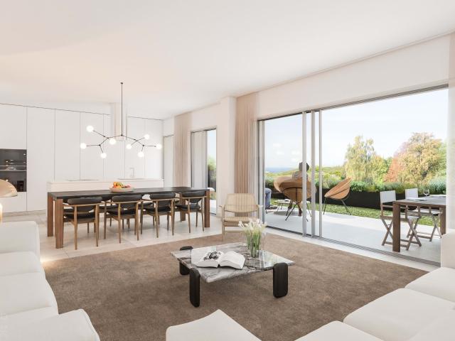 Apartamento venda em Capuchos, Almada
