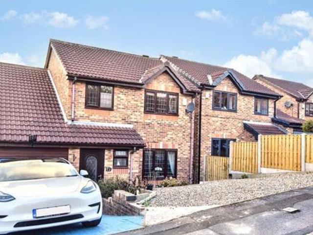 House for sale in Dewsbury Moor, Heckmondwike
