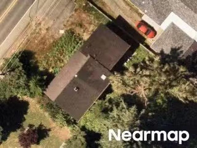 House for sale in Coos Bay