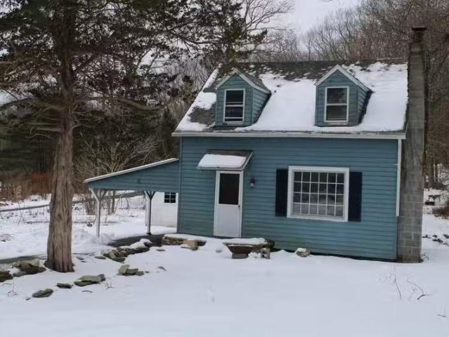 House for rent in Southbury