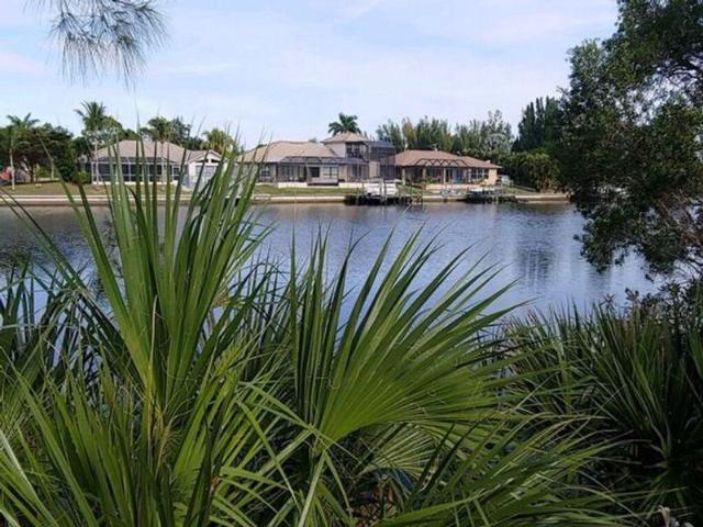 Land for sale in Cape Coral, Florida
