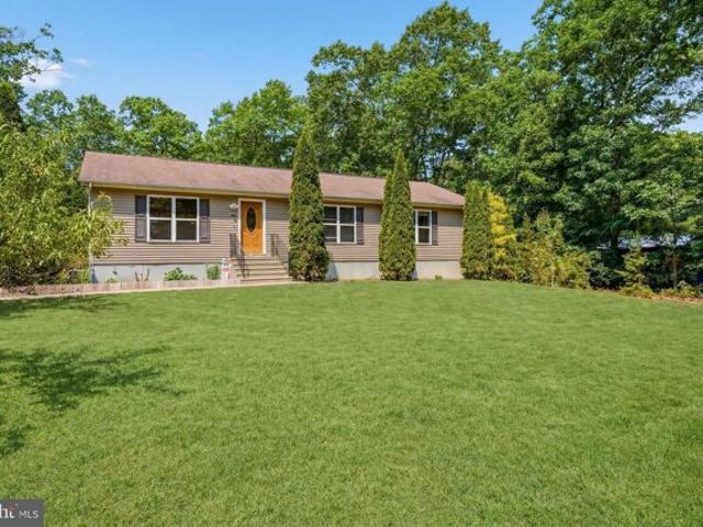 House for sale in Dorothy, New Jersey