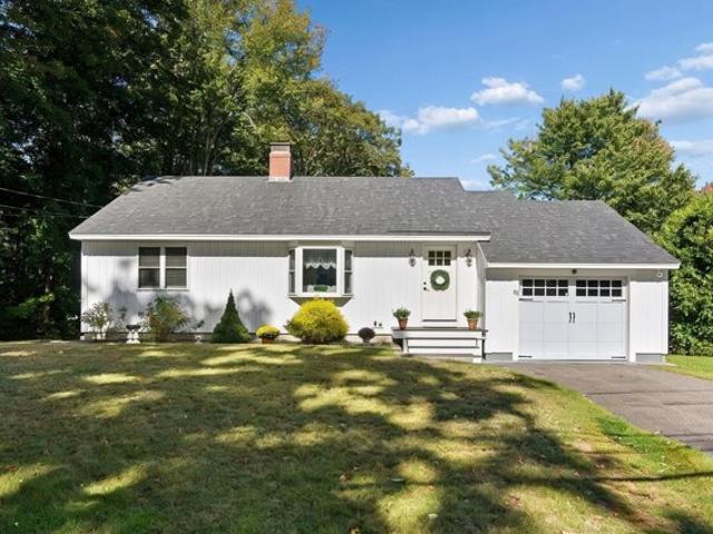 House for sale in Cape Neddick, York