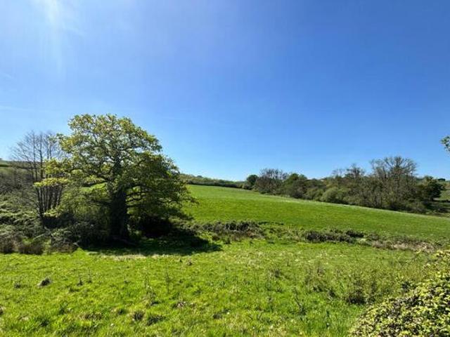 House for sale in Carmarthen, Wales