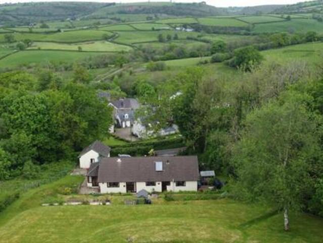 House for sale in Llandeilo, Wales