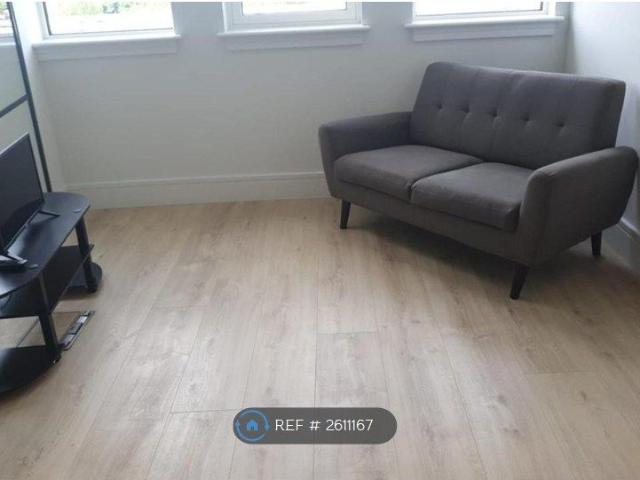Apartment for rent in London Borough of Croydon, Purley