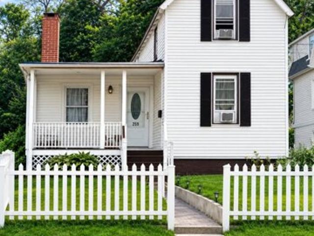 House for sale in Hartford, Connecticut