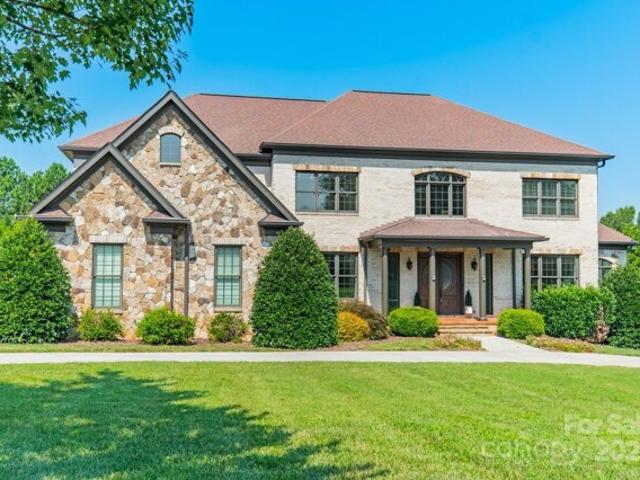 House for sale in Waxhaw