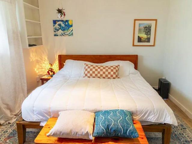 Room for rent in Capistrano Beach, California
