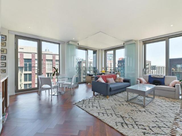 House for rent in Nine Elms, Greater London
