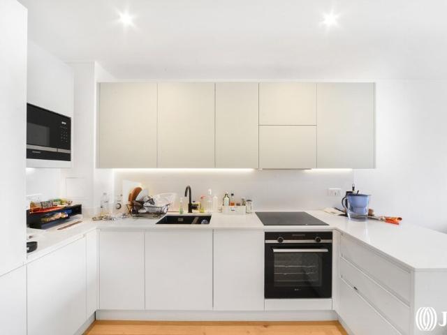 Apartment for rent in London Borough of Hounslow, Strand